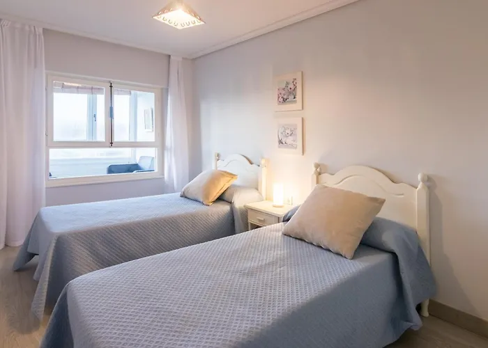 Le Dorat 38 Santilla Del Mar 桑提亚纳德玛