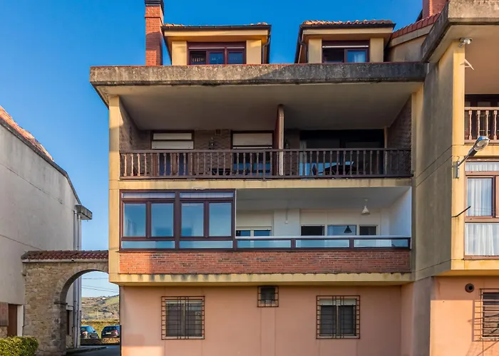 Le Dorat 38 Santilla Del Mar *