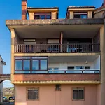 Le Dorat 38 Santilla Del Mar *